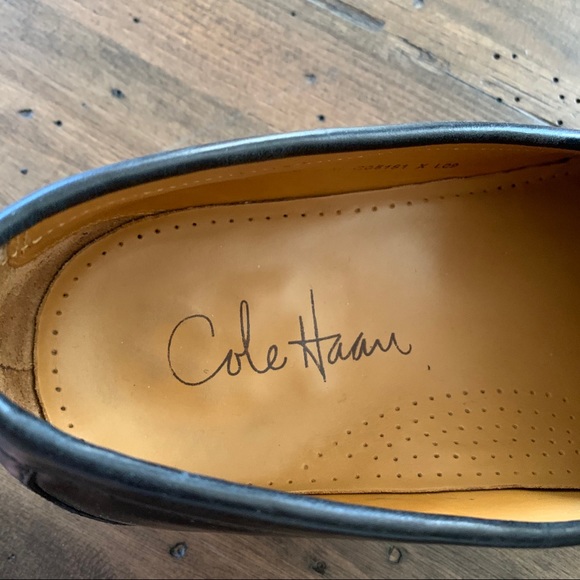 Cole Haan Mens loafers. Black. Size 8. - Picture 4 of 6
